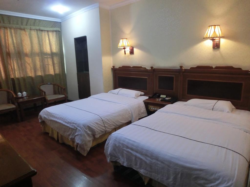 Guangzhou Jingdu Hotel Quarto foto