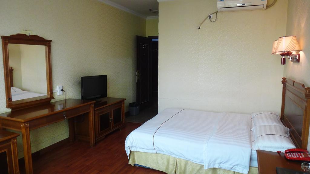 Guangzhou Jingdu Hotel Quarto foto